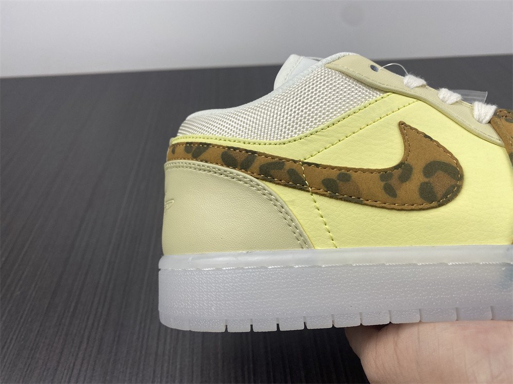 AIR JORDAN 1 LOW 553558-034